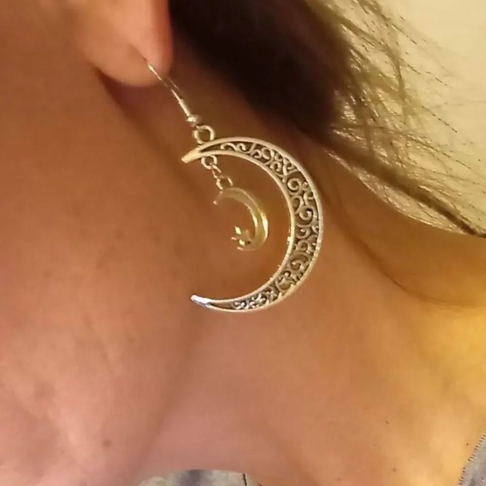3for$20 1pair Vintage Moon & Star Shaped Hollow Out Dangle Earrings,